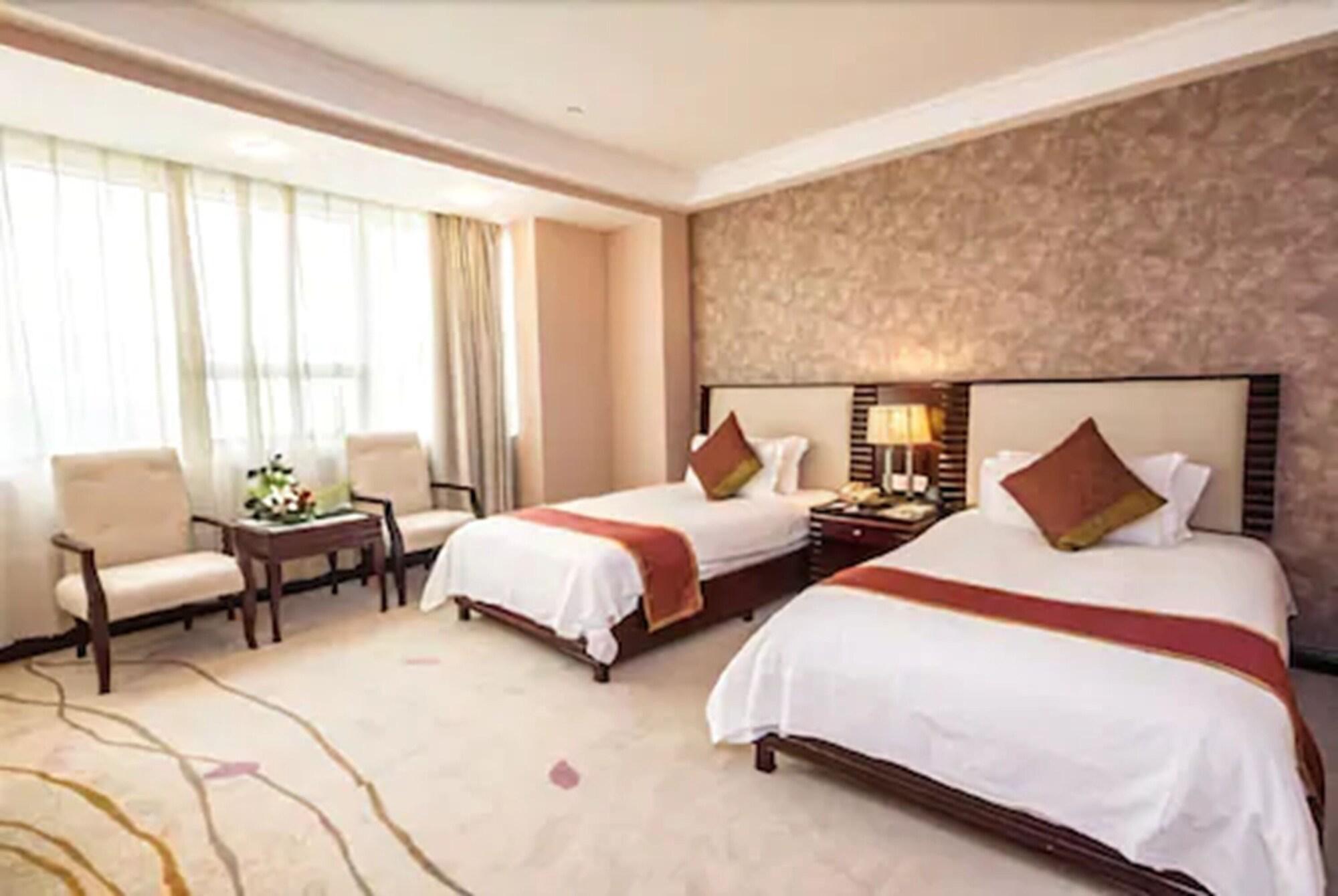 Hongyi Hotel Wuhan Exterior foto
